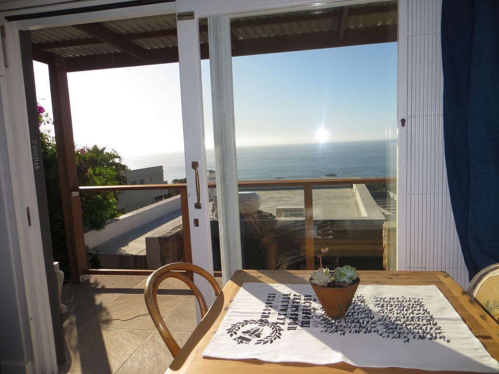 Camps Bay Studio Guesthouse - Studio Città del Capo Camera foto