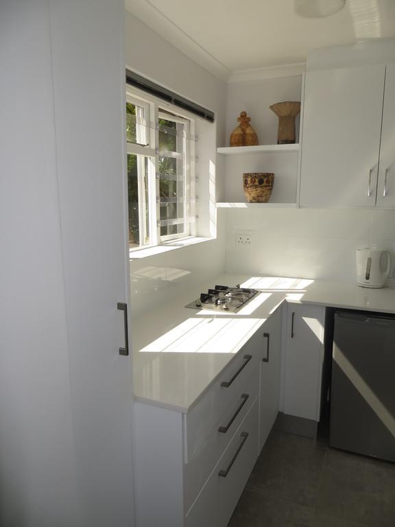 Camps Bay Studio Guesthouse - Studio Città del Capo Esterno foto