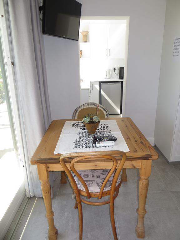 Camps Bay Studio Guesthouse - Studio Città del Capo Esterno foto