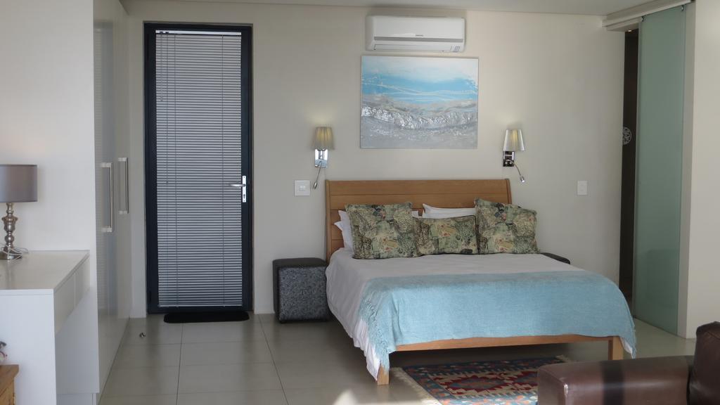 Camps Bay Studio Guesthouse - Studio Città del Capo Esterno foto